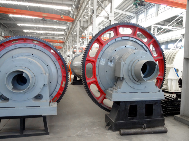 完工的棒式球磨機(jī)設(shè)備