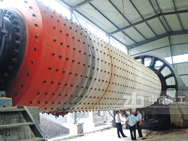 型號為5500*8500的球磨機產(chǎn)量為148-615噸，是現(xiàn)有標準生產(chǎn)球磨機類型中產(chǎn)量最大的