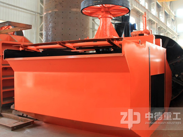 小型的浮選機用于大規(guī)模生產(chǎn)時可配備多臺