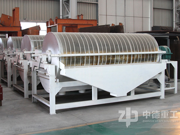 生產(chǎn)好的中德磁選機(jī)