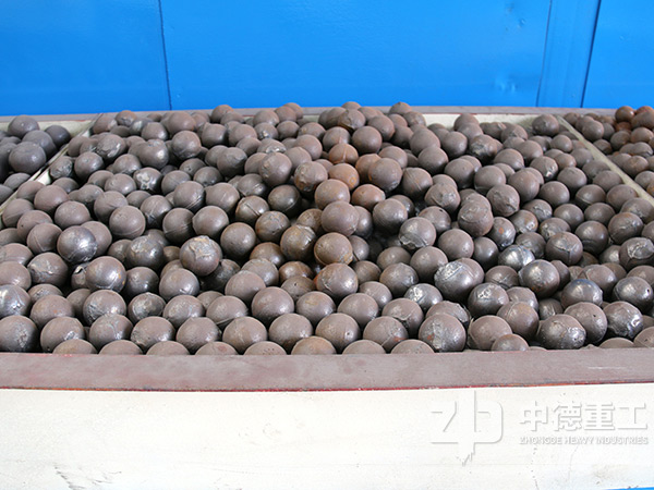 球磨機球石如何配比