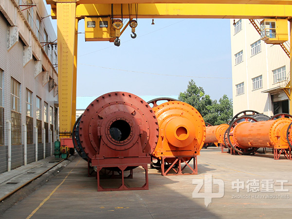 選購(gòu)節(jié)能球磨機(jī)就到中德重工