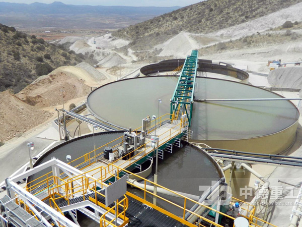 2400*4500球磨機(jī)選礦標(biāo)準(zhǔn)高