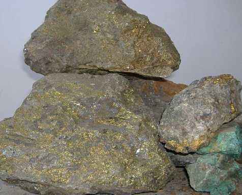 銅礦石物料有差別 銅礦石物料有差別