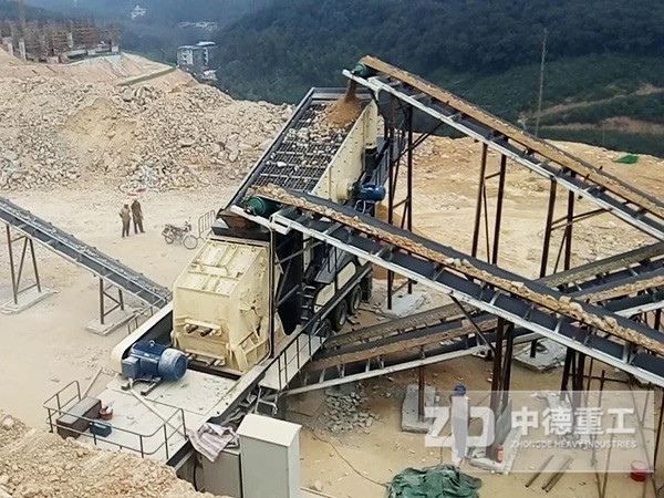 移動反擊式破碎機