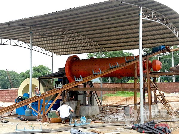 小型棒磨機(jī)與輪斗洗砂機(jī)組成制砂生產(chǎn)線