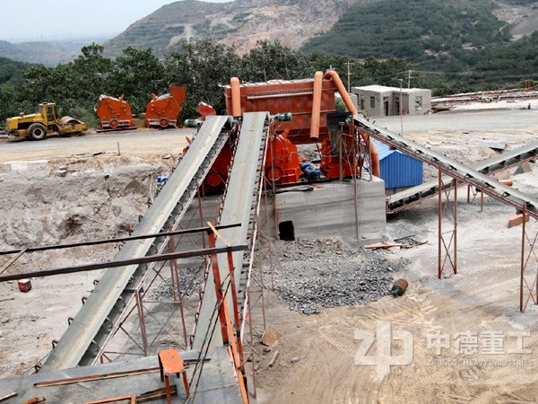 圖一：雖然是同一年先建設(shè)的，但由于設(shè)備質(zhì)量不行，總共沒有生產(chǎn)多長時間，設(shè)備看著并不陳舊
