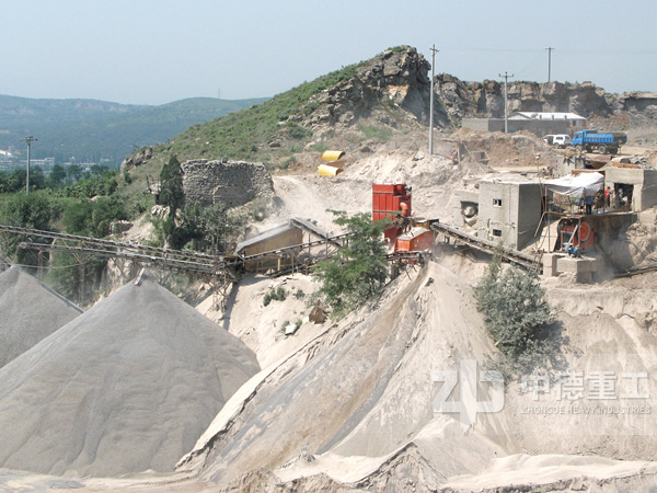 3年前拍攝圖二現(xiàn)場遠(yuǎn)景