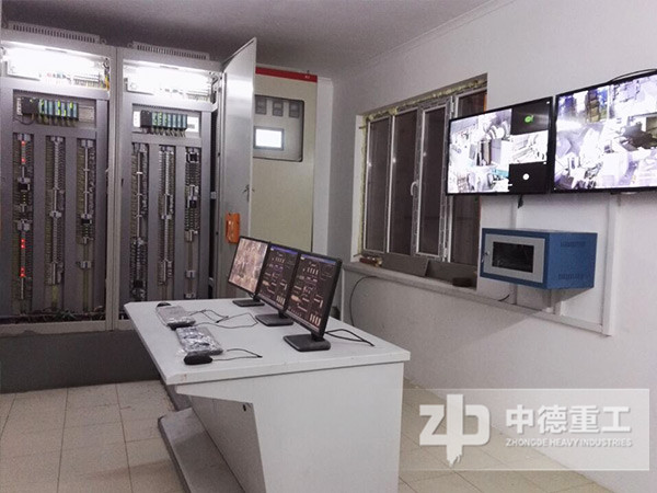 智能控制系統(tǒng)全方位監(jiān)測(cè)安全生產(chǎn)、環(huán)保生產(chǎn)情況，為用戶(hù)事業(yè)保駕護(hù)航