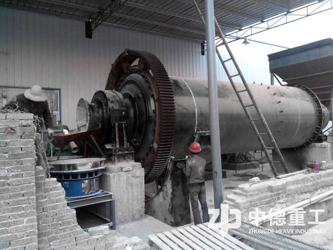 節(jié)能環(huán)保型球磨機(jī)設(shè)備比其他功能球磨機(jī)設(shè)備更受歡迎