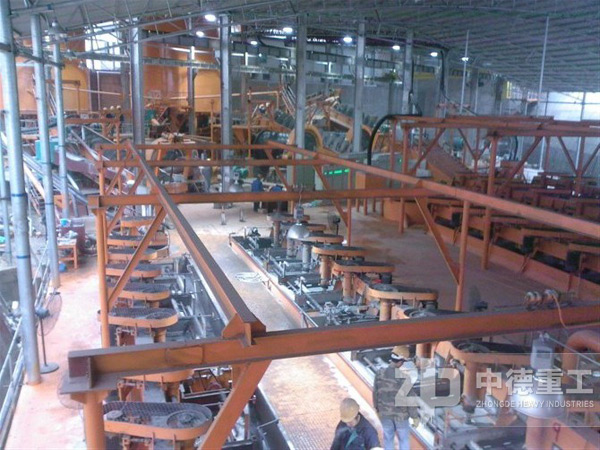 正在改造中的金礦選礦廠，且看金選礦新舊技術(shù)能擦出怎樣的火花