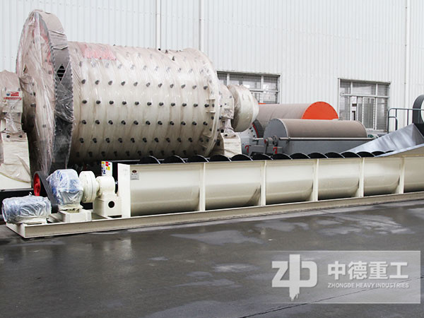 中德生產(chǎn)的球磨機包裝好準備出發(fā)