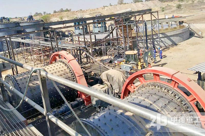 多臺(tái)球磨機(jī)生產(chǎn)現(xiàn)場(chǎng)