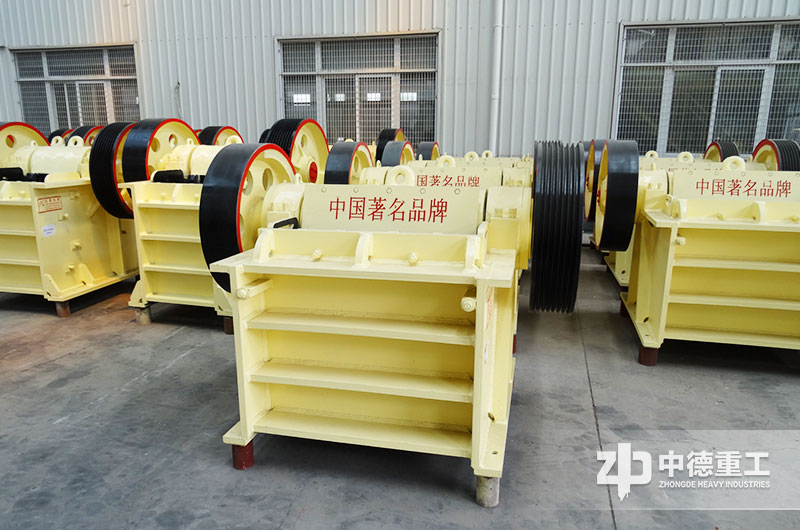 pex顎式破碎機設(shè)備展示