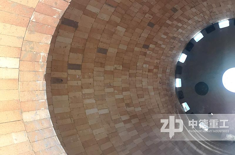 干式球磨機(jī)內(nèi)倉實(shí)拍