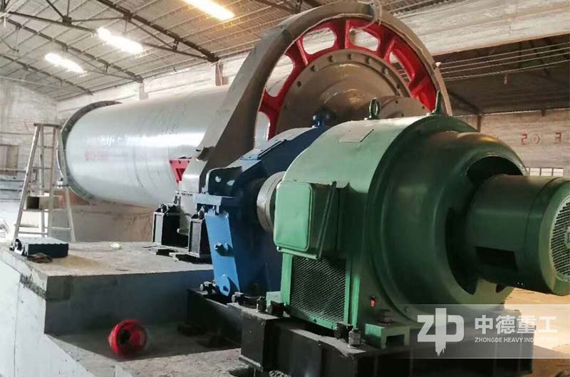 鐵礦石選礦磨礦段設(shè)備安裝